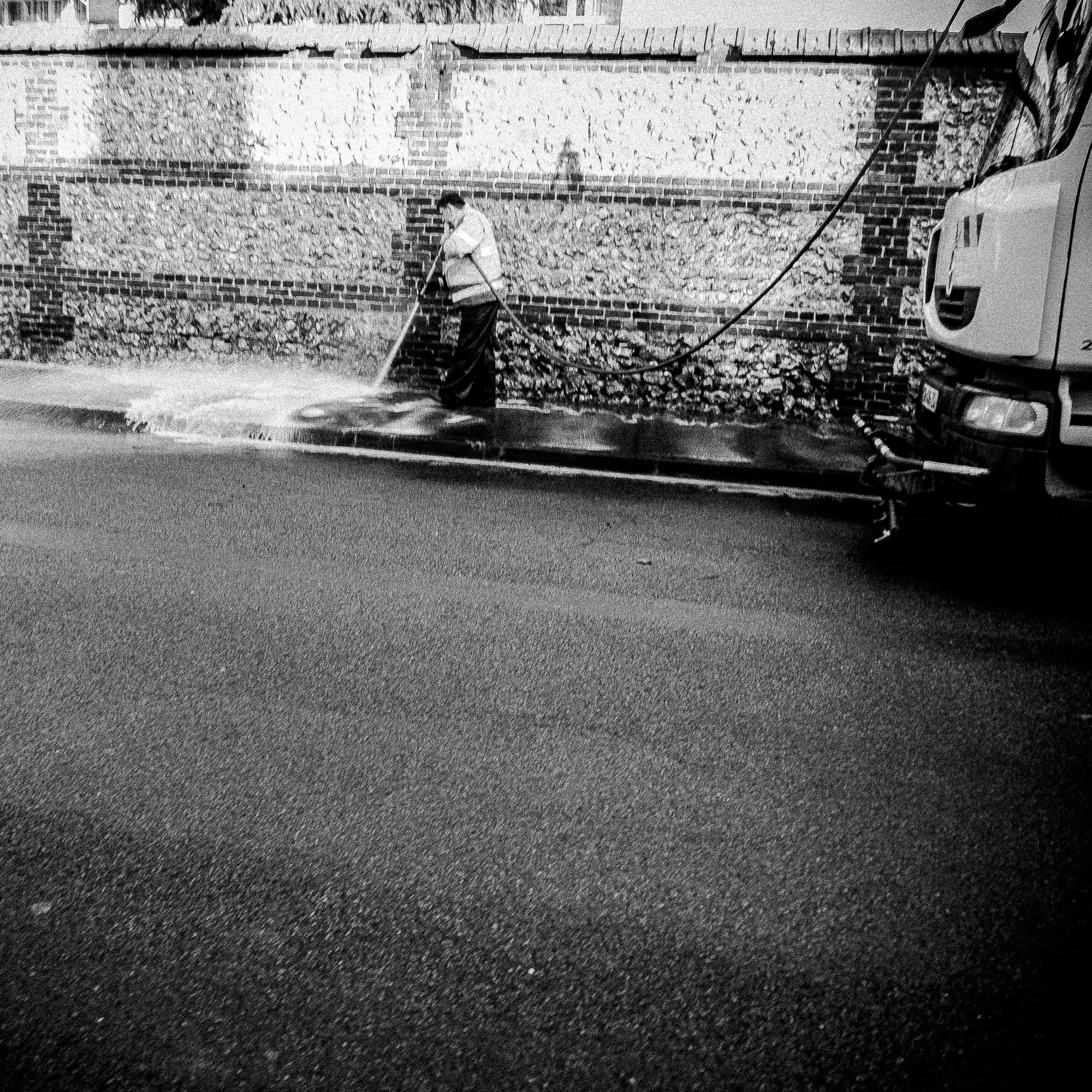 En attendant la prochaine tempête, on efface les traces